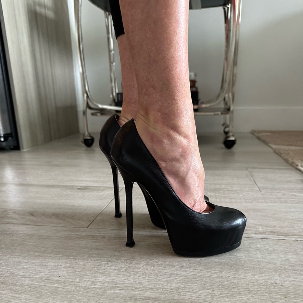 YSL Tribtoo 105 Pumps